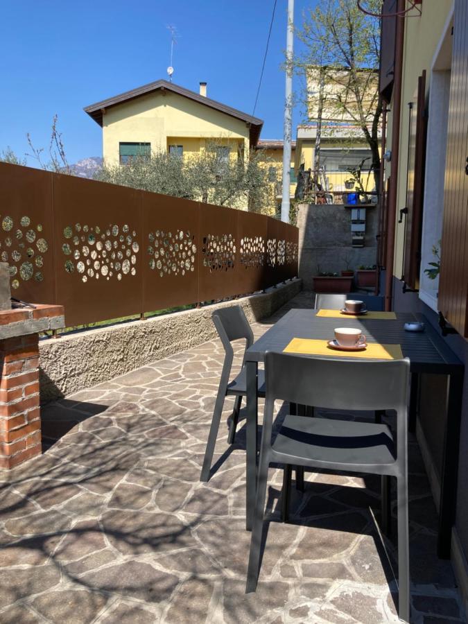 Civico 93 Apartment Malcesine Bagian luar foto