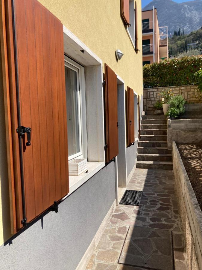 Civico 93 Apartment Malcesine Bagian luar foto